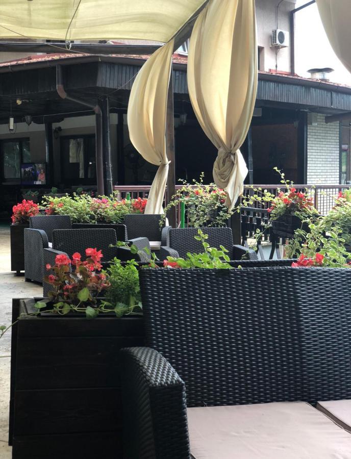 Jezero Kudrec Hotel Smederevska Palanka Bagian luar foto