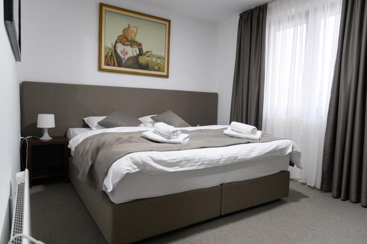 Jezero Kudrec Hotel Smederevska Palanka Bagian luar foto